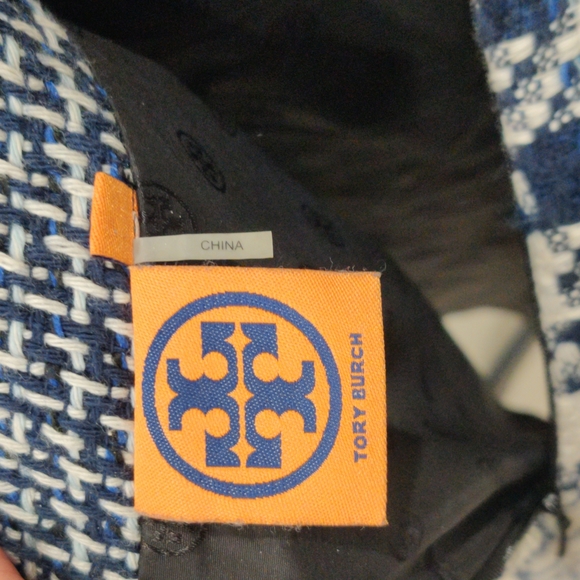 Tory Burch skirt - Picture 2 of 4